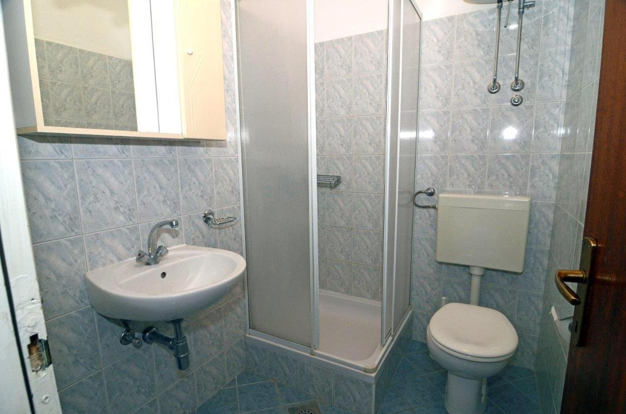 Apartments With A Parking Space Makarska - 12211 ภายนอก รูปภาพ