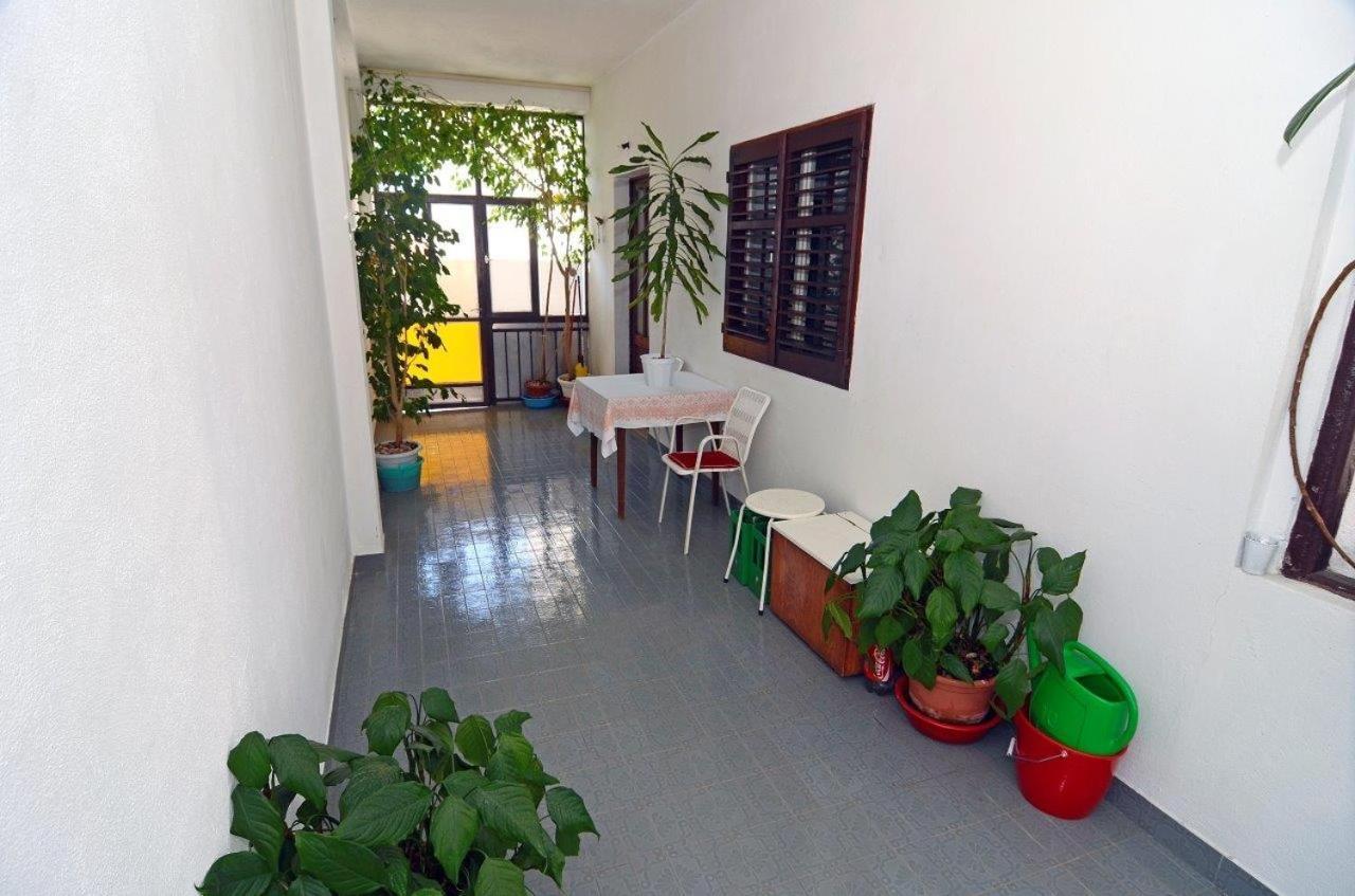 Apartments With A Parking Space Makarska - 12211 ภายนอก รูปภาพ