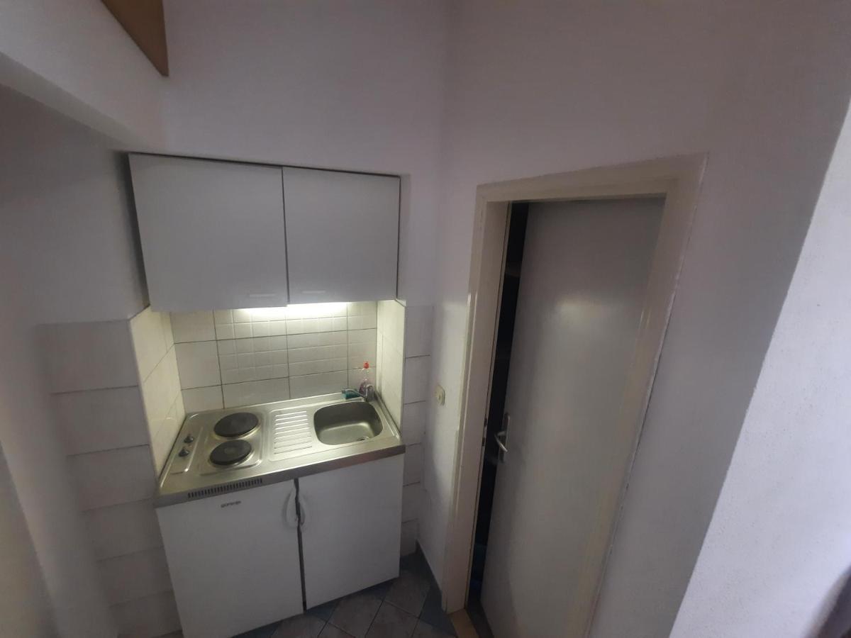 Apartments With A Parking Space Makarska - 12211 ภายนอก รูปภาพ