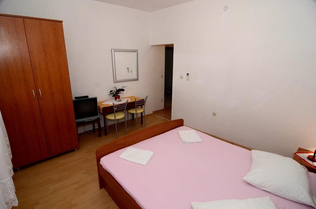 Apartments With A Parking Space Makarska - 12211 ห้อง รูปภาพ