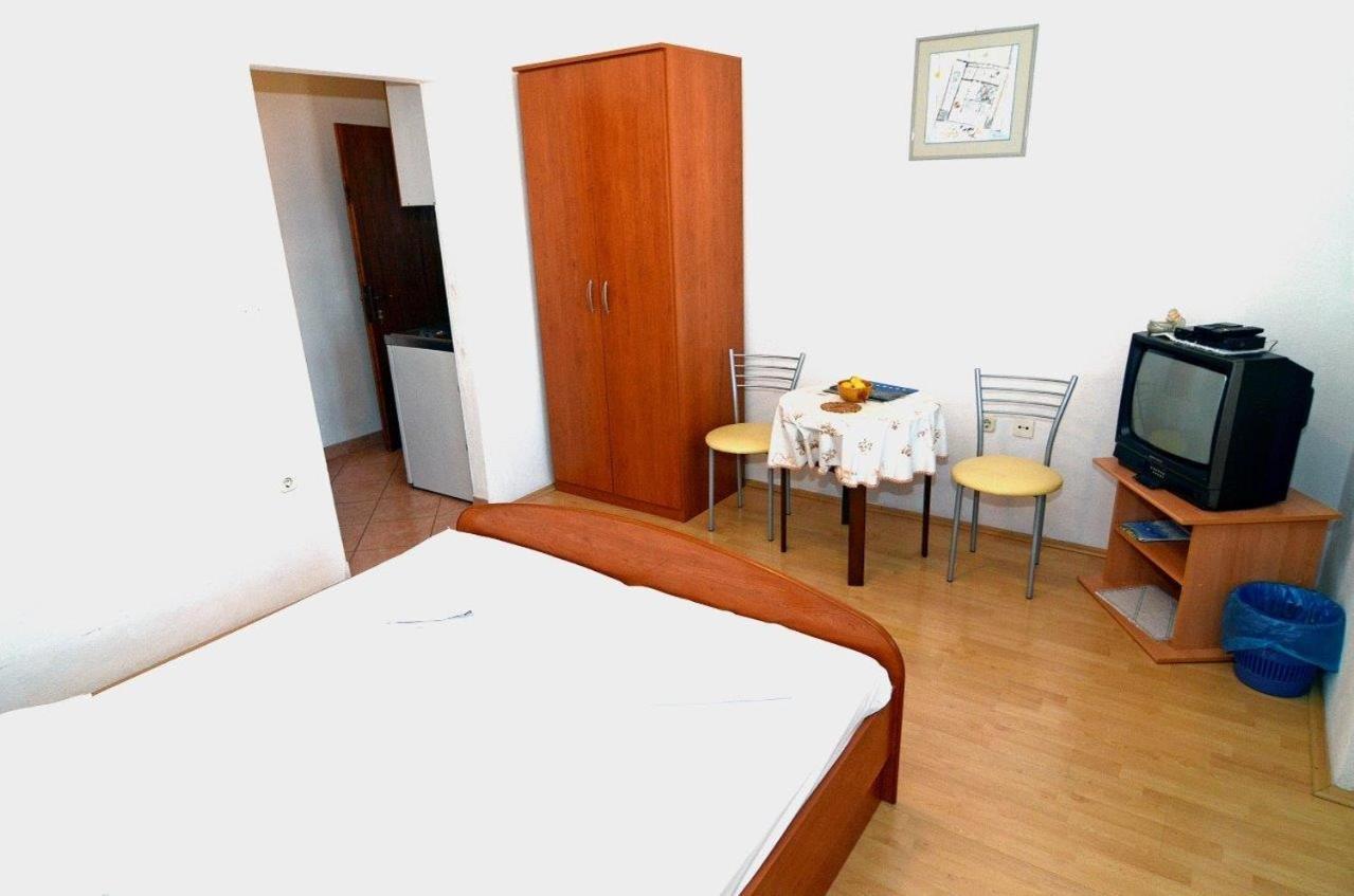 Apartments With A Parking Space Makarska - 12211 ห้อง รูปภาพ