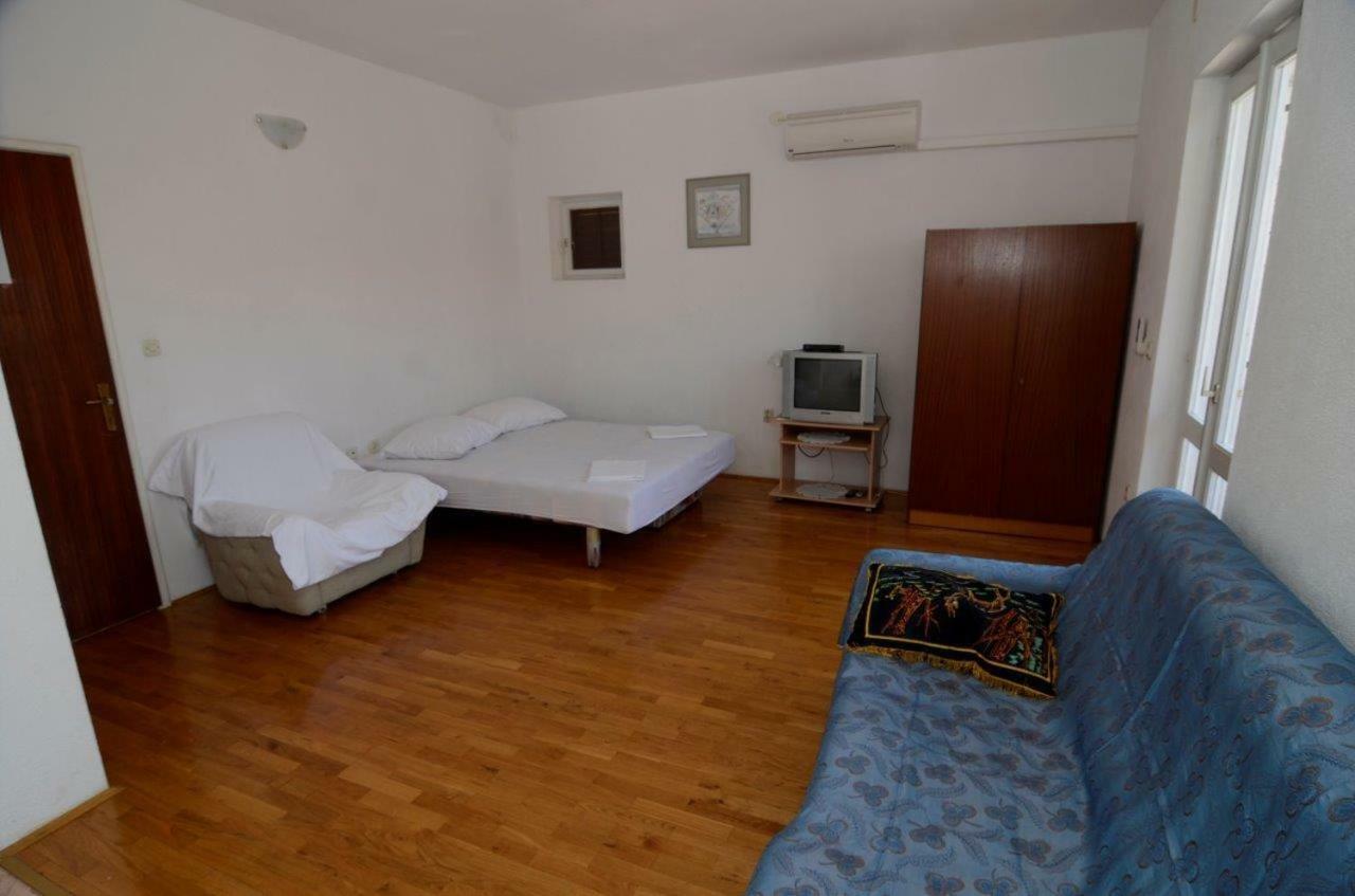 Apartments With A Parking Space Makarska - 12211 ภายนอก รูปภาพ